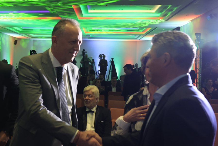 Футболист на Годината1