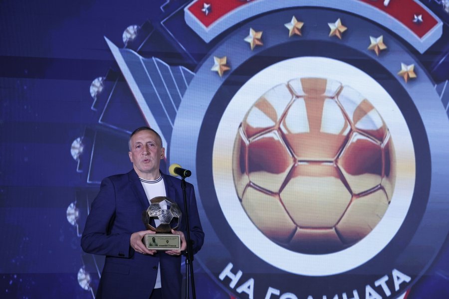 Футболист на Годината1