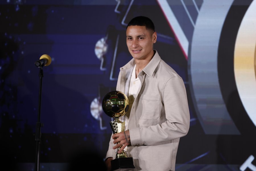 Футболист на Годината1