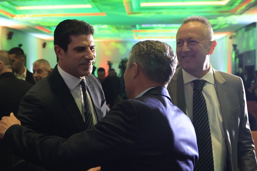 Футболист на Годината1