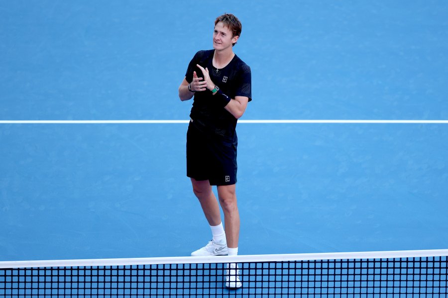 Карлос Алкарас Себастиан Корда1