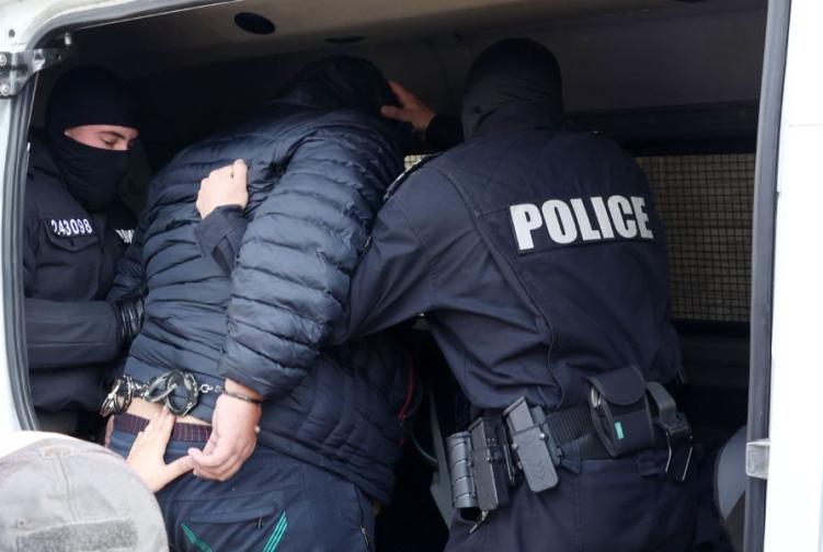 Полицейска акция срещу купения вот в София