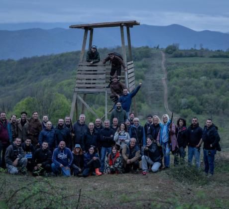 Режисьорът Виктор Божинов отправи специални благодарности към актьорския състав на