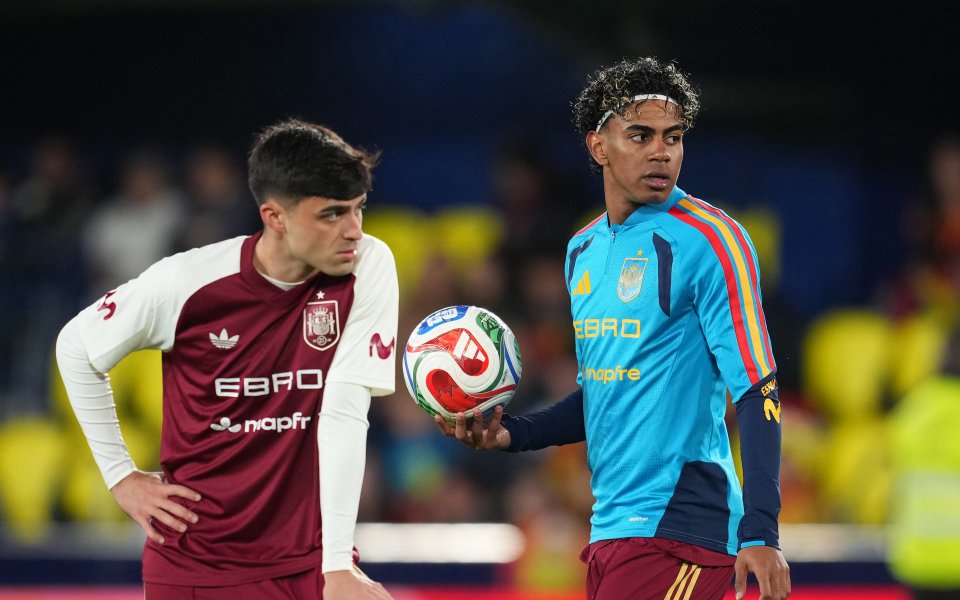 ГЛЕДАЙ НА ЖИВО С КАРТИНА: Испания - Сърбия