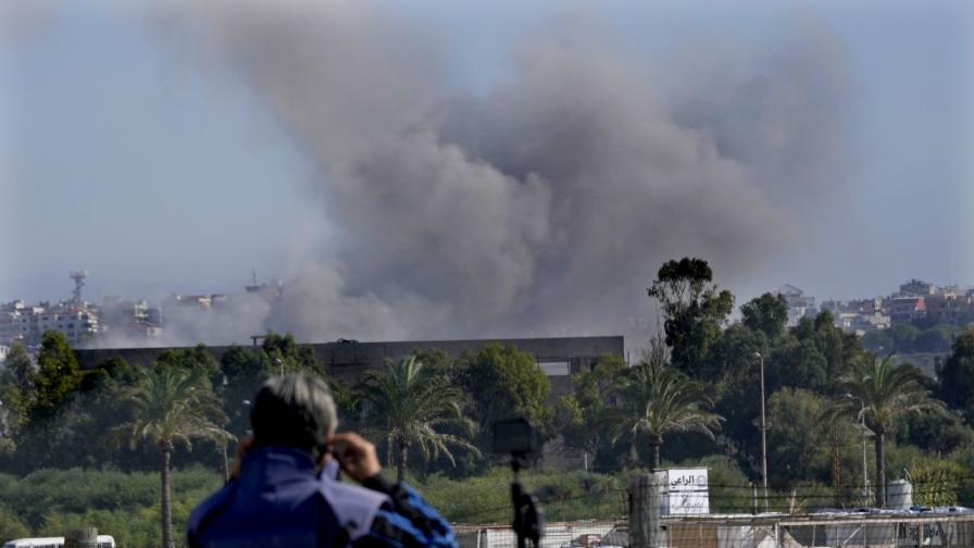 Трима ливански журналисти загинаха при израелски удар в Южен Ливан