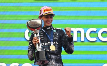 Антонели влетя в историята с втора поредна победа и оглави световния шампионат