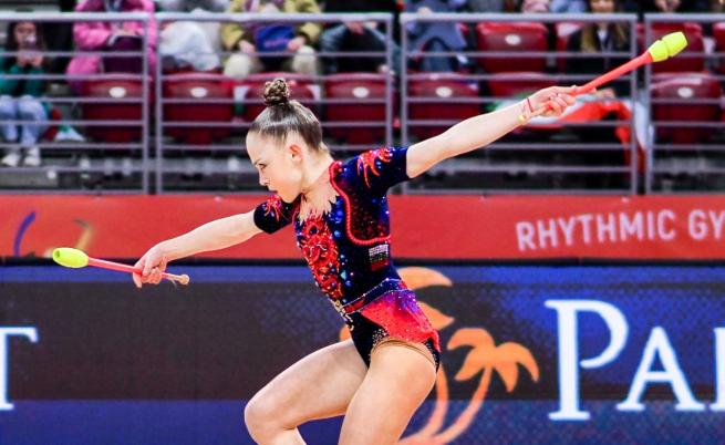 Стилияна Николова със сребро в многобоя на Световната купа по художествена гимнастика