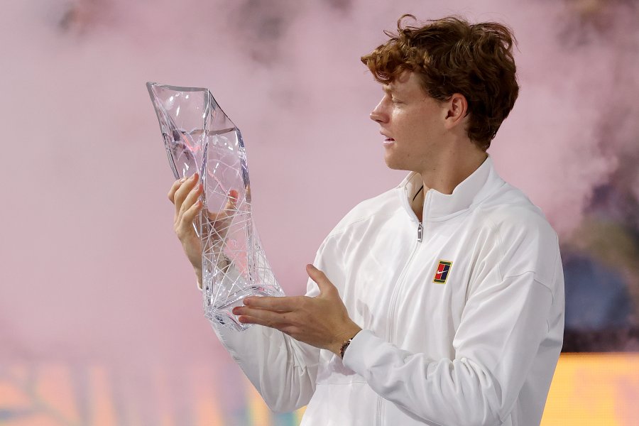 Яник Синер спечели Мастърс турнира в Маями и оформи Слънчев1