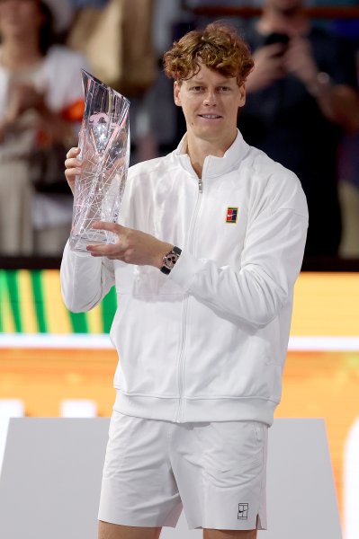 Яник Синер спечели Мастърс турнира в Маями и оформи Слънчев1