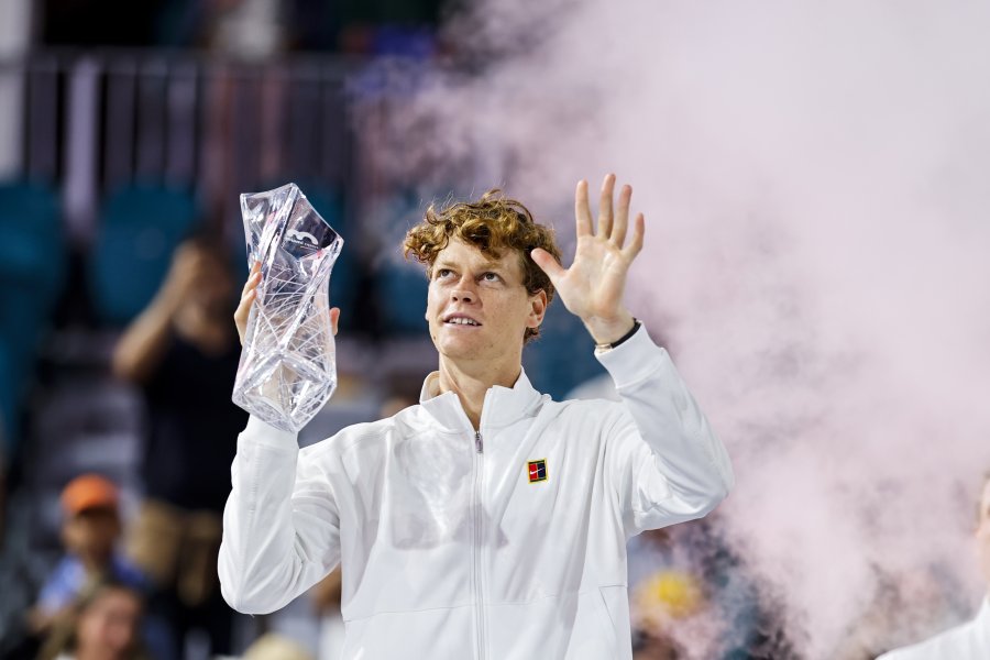 Яник Синер спечели Мастърс турнира в Маями и оформи Слънчев1