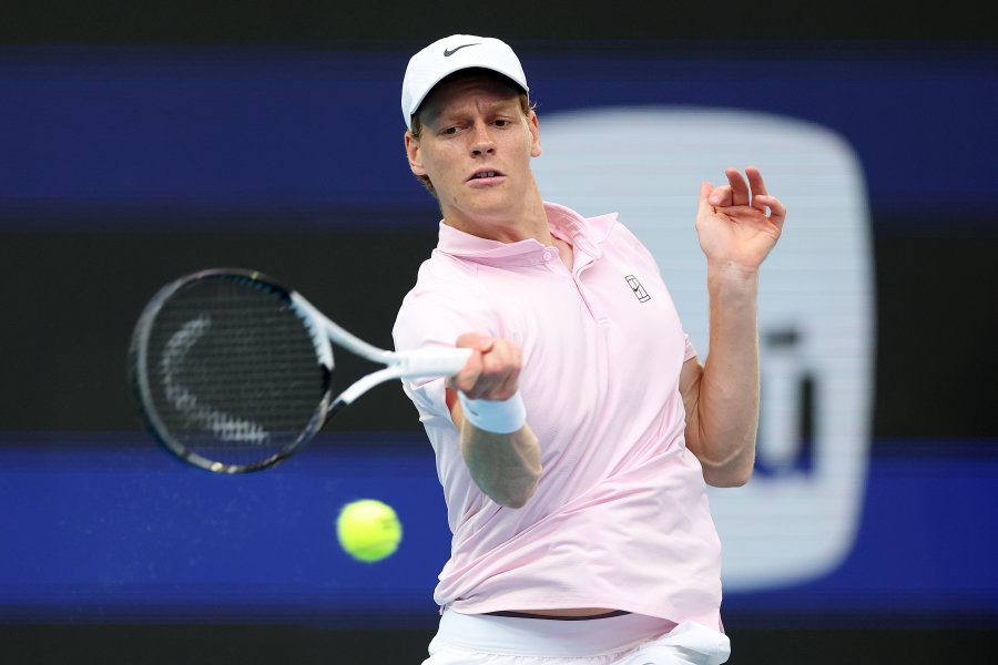 Иржи Лехечка Яник Синер1