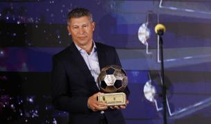 Красимир Балъков на 60: Легендата на българския футбол показа неподозиран талант (ВИДЕО)