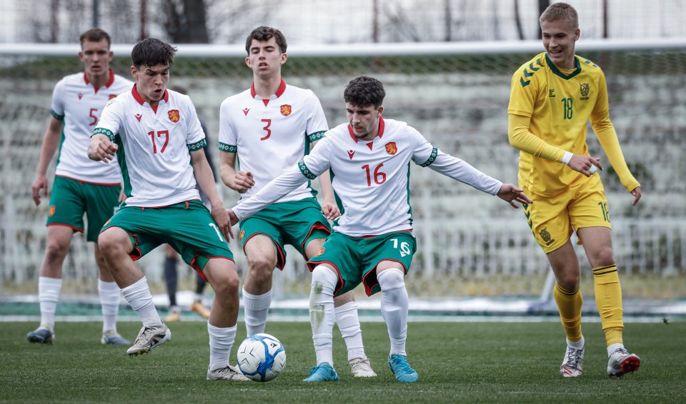България U17 Литва U171