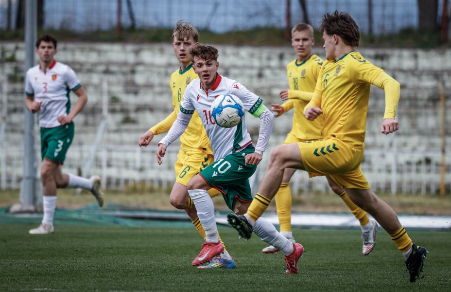 България U17 Литва U171