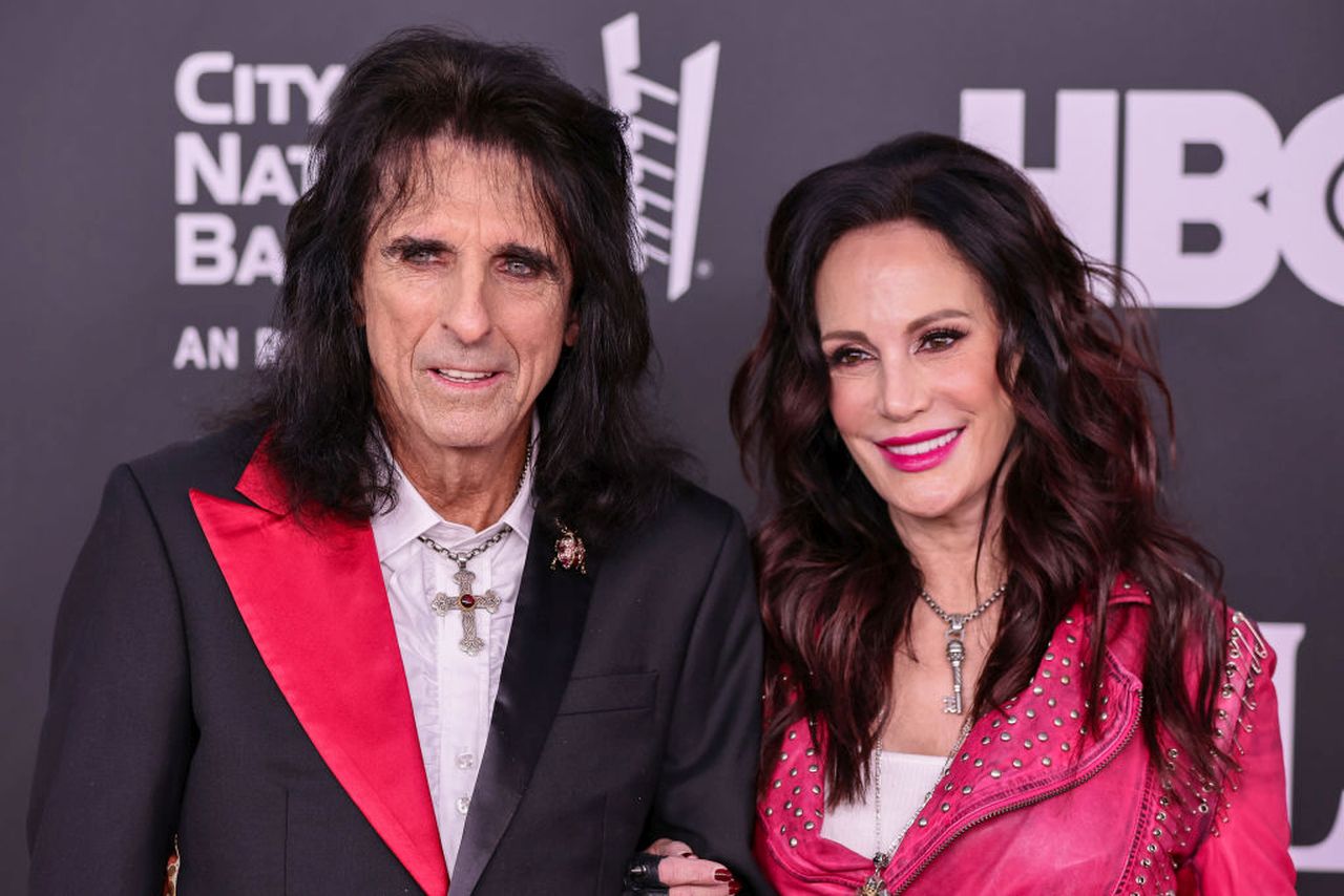 Алис Купър и съпругата му Шерил се ожениха отново след 50 години