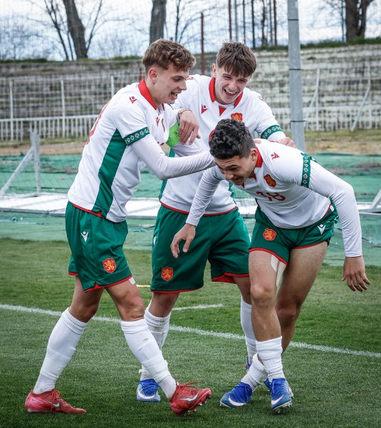 България U17 Литва U171