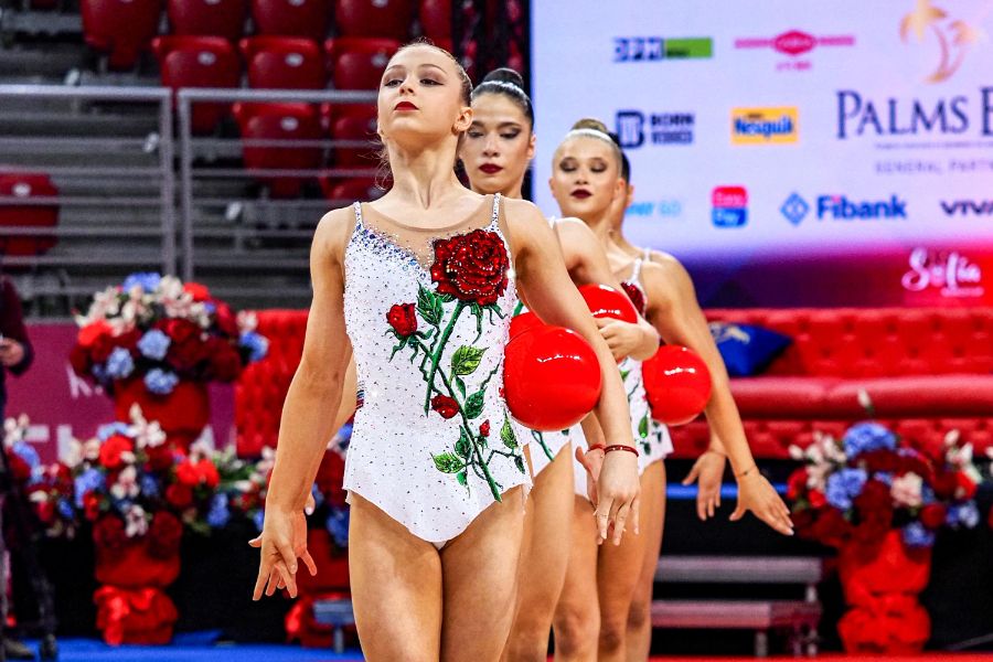 <p>Финалите на отделните уреди на Световната купа по художествена гимнастика.</p>