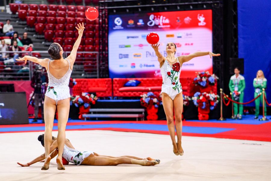 <p>Финалите на отделните уреди на Световната купа по художествена гимнастика.</p>