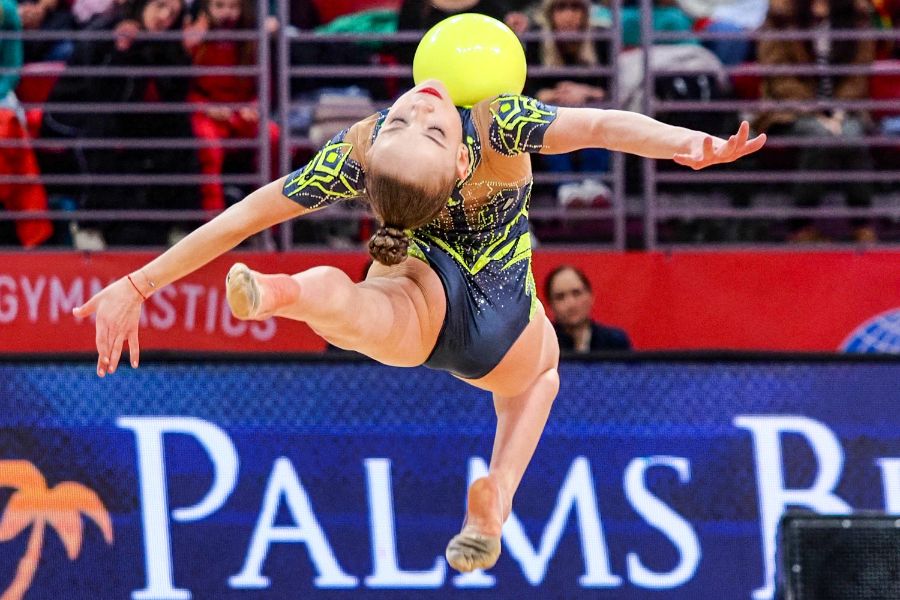 <p>Финалите на отделните уреди на Световната купа по художествена гимнастика.</p>