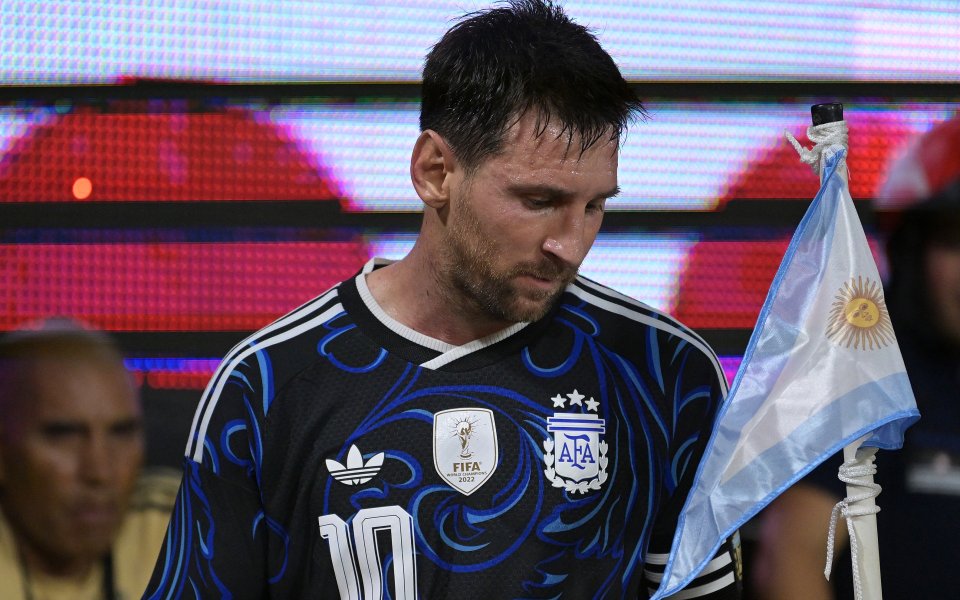 Сълзите на Лео Меси трогнаха Аржентина, това ли е последният му мач в родината (видео)