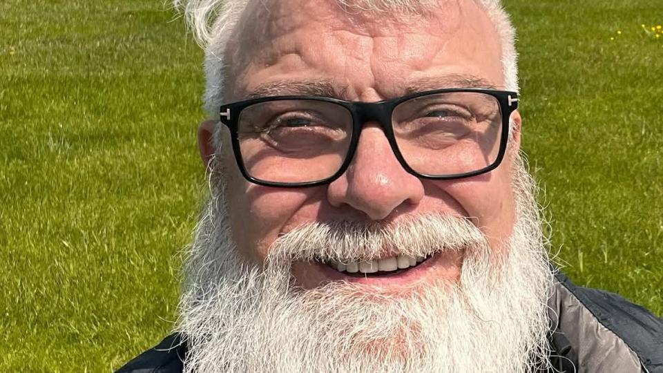 Владо Пенев