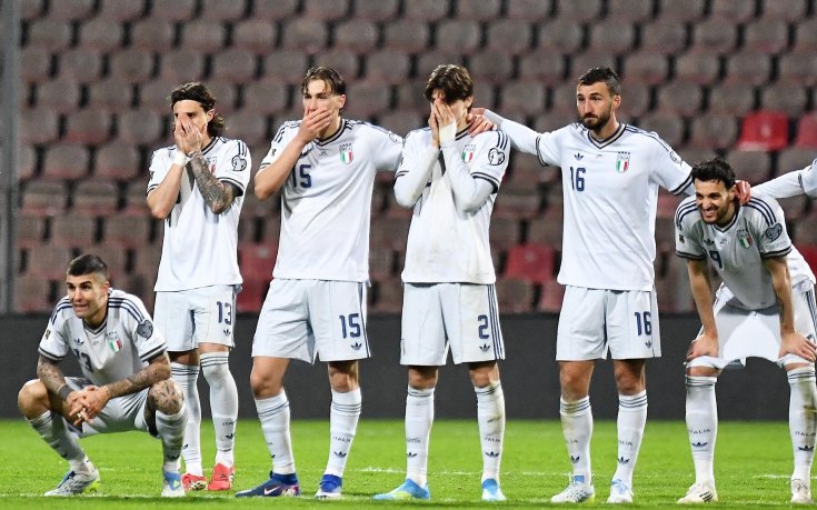 В Италия: Катастрофа, всички вън!