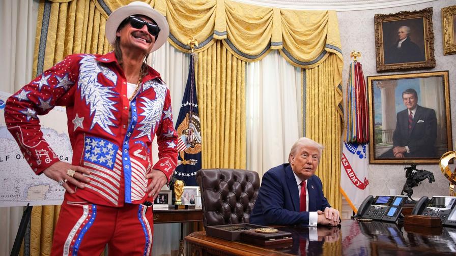 Кид Рок в Овалния кабинет с президента Доналд Тръмп