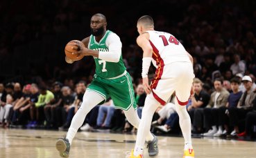 Бостън наниза 80 точки за едно полувреме при победата над Маями