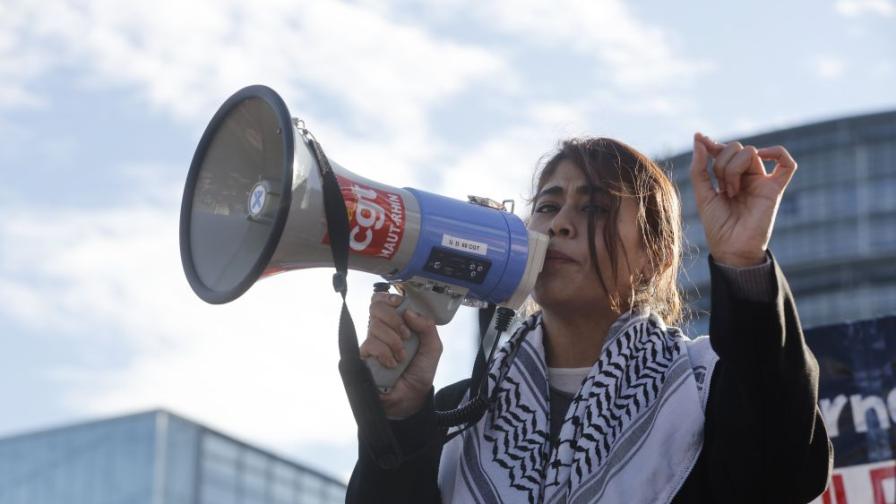 Франция задържа евродепутатка за възхвала на тероризъм