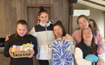 Бившата националка Ивон Бошкилова подари екипировка и вдъхновение на талантливи гимнастички