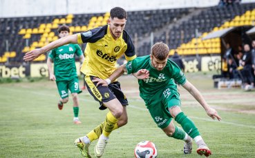 НА ЖИВО: Миньор Перник 0:1 Янтра Габрово, Денислав Ангелов влезе и вкара