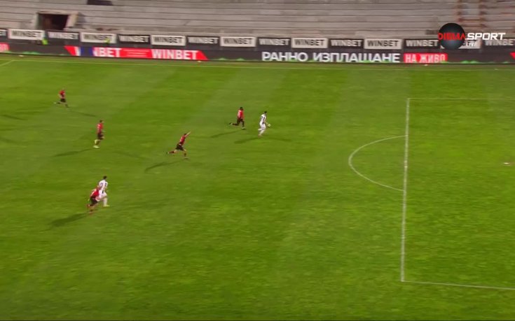Ранно попадение на Локомотив Пловдив срещу Локомотив София бе отменено (видео)