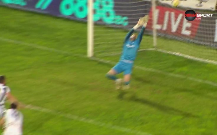 Локомотив София отново разтресе гредата на Локомотив Пловдив (видео)