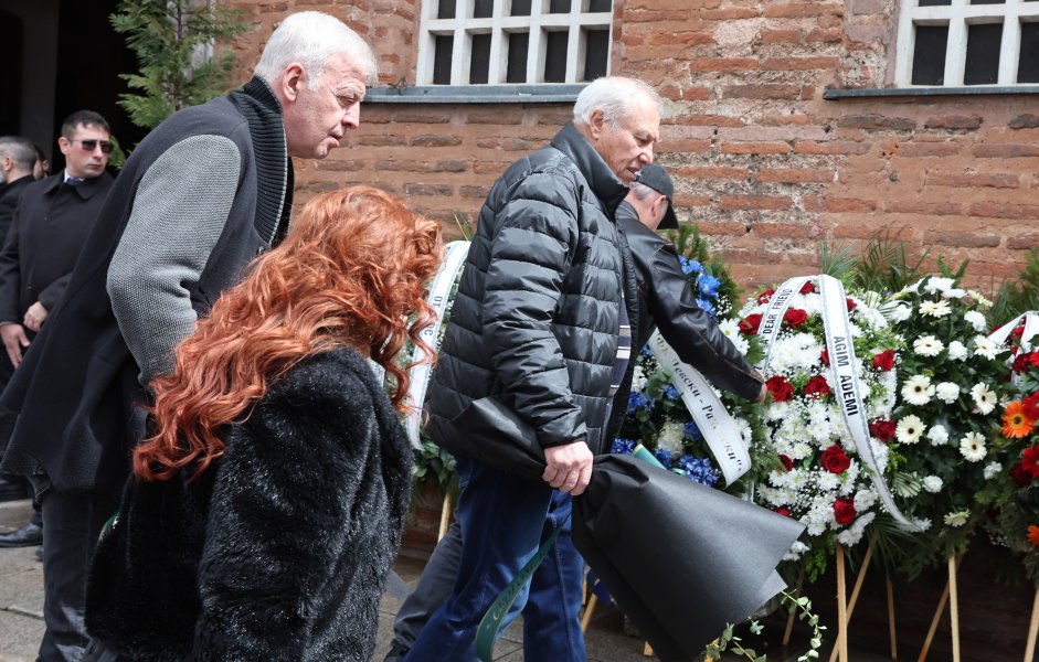 България се прощава с Борислав Михайлов1