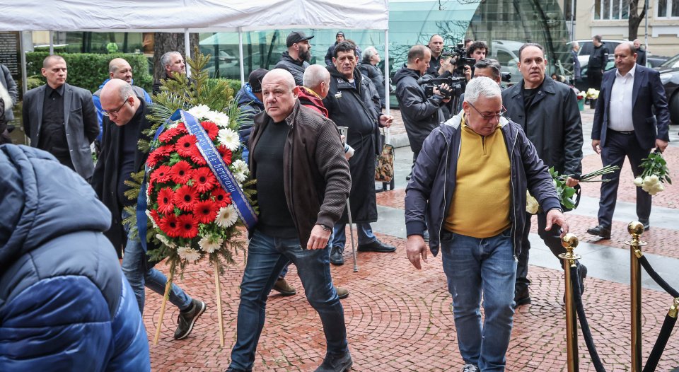 България се прощава с Борислав Михайлов1