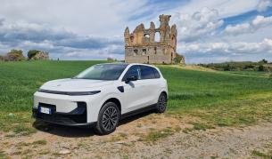 <p>Leapmotor B10 се цепи от колектива с две уникални свойства</p>