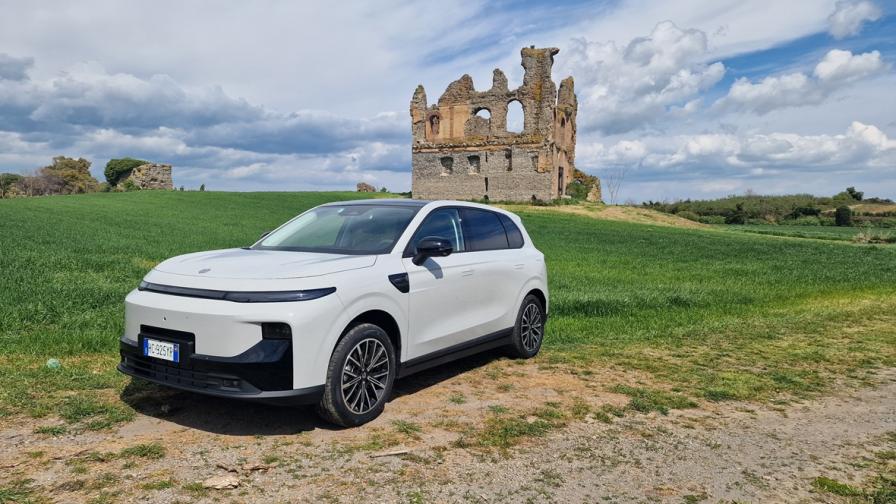 <p>Leapmotor B10 се цепи от колектива с две уникални свойства</p>