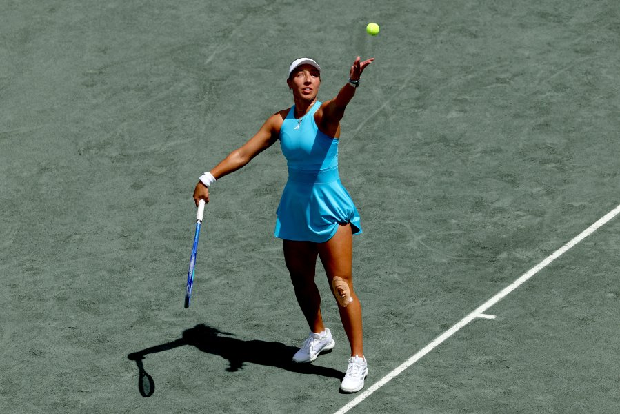 Джесика Пегула защити титлата си в Чарлстън след победа над1