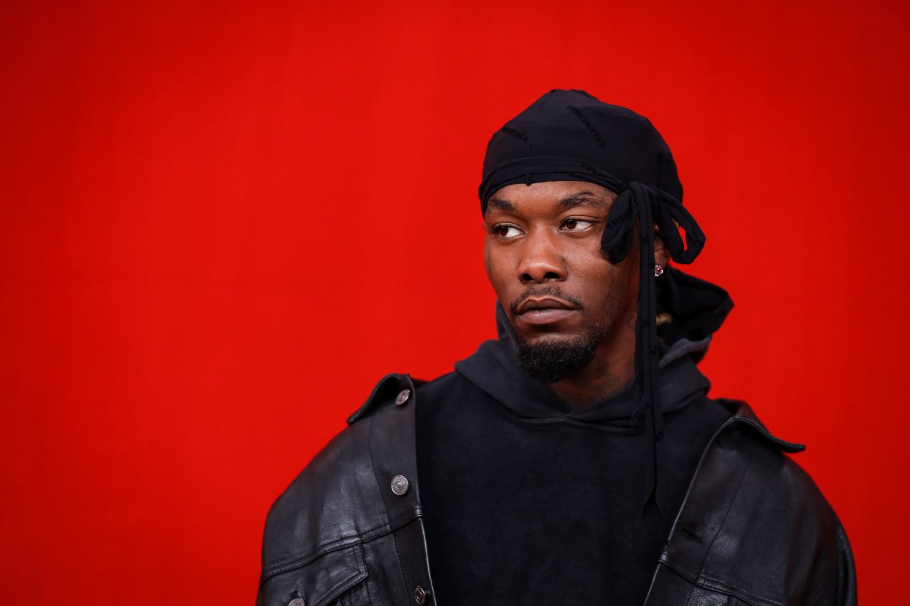 Простреляха рапъра Офсет, бившият съпруг на Карди Би е ранен във Флорида