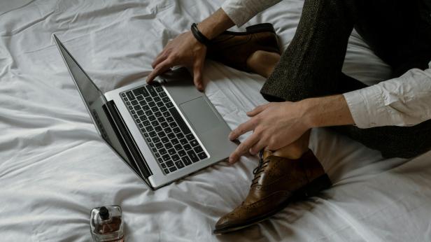 Най-популярните мъжки парфюми: класически и модерни аромати