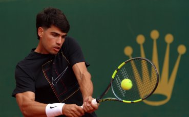 Алкарас стартира с експресна победа в Монте Карло