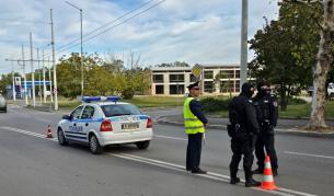 Акциите срещу купения вот продължават, десетки задържани и иззети списъци с пари