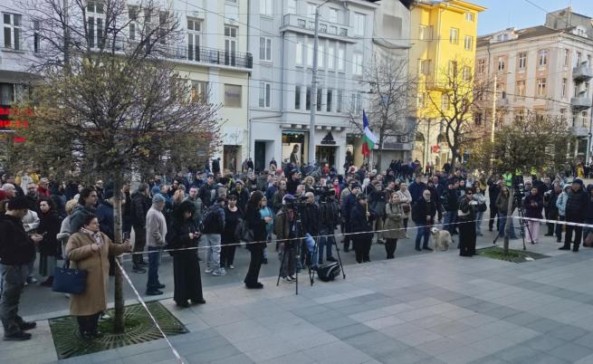Протест за оставката на Сарафов в София