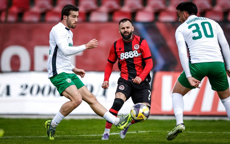 СНИМКИ: Локомотив София срещу Берое