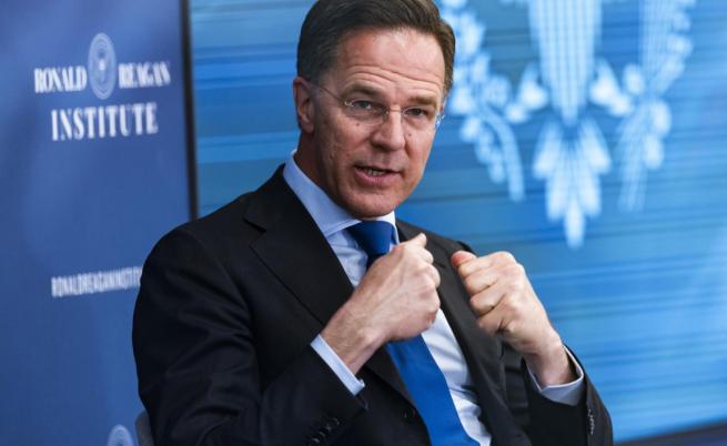 Рюте: НАТО изпълнява исканията на Тръмп