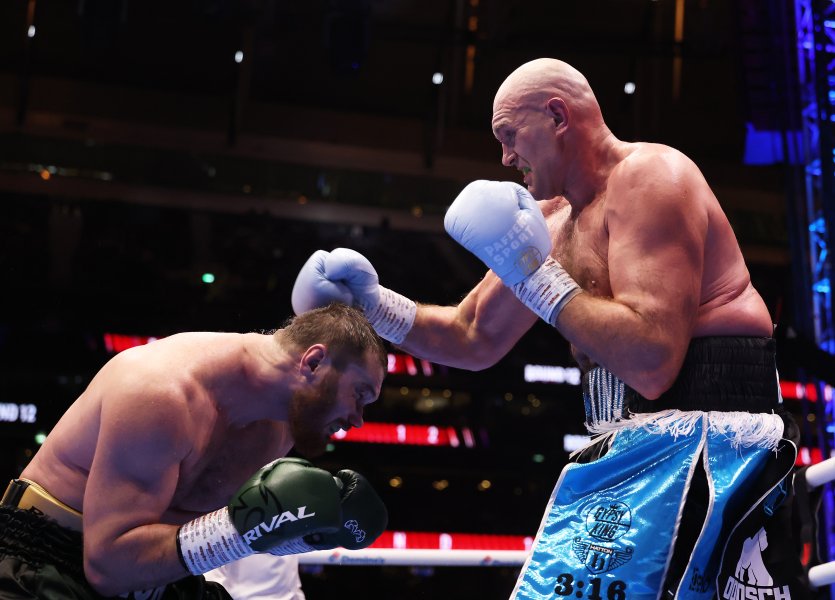 Тайсън Фюри Арсланбек Махмудов1
