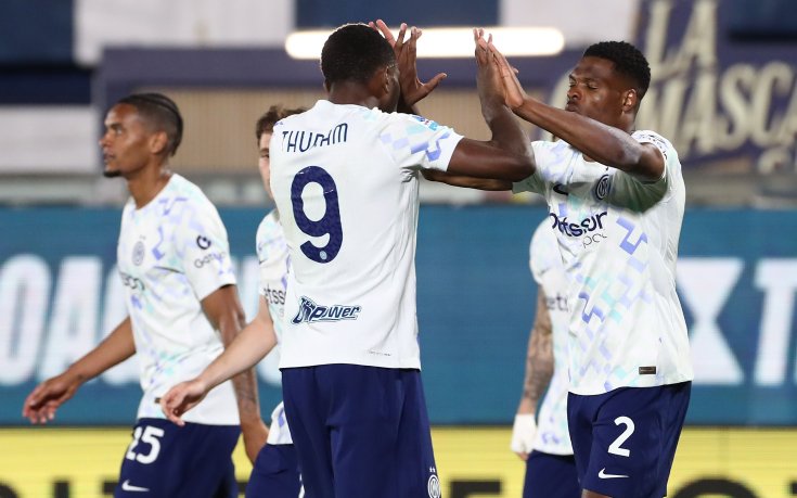 Шампионска победа на Интер в луд мач с Комо