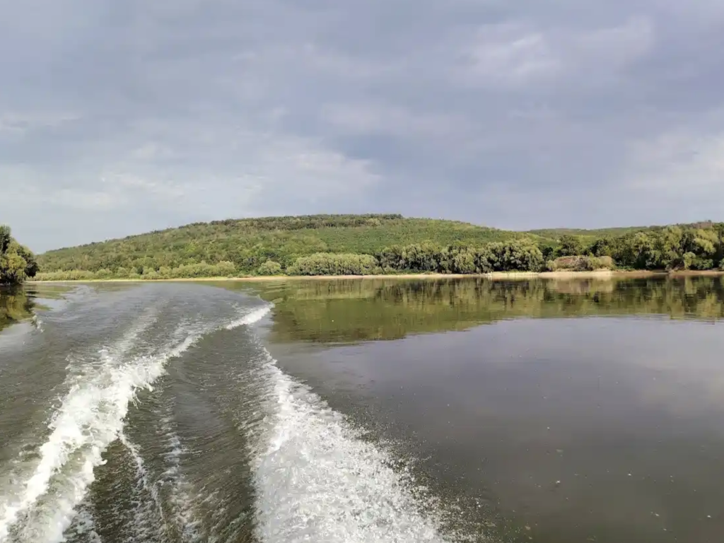 Водно такси между Тутракан и Олтеница