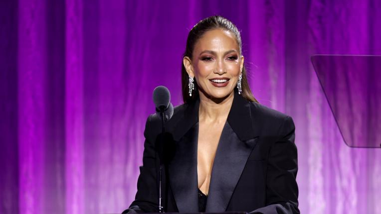 Дженифър Лопес