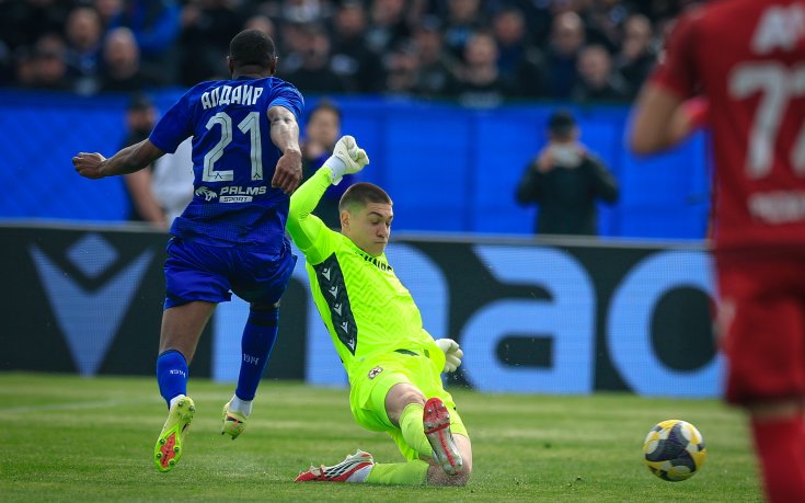 Бутат вратаря на ЦСКА към Русия